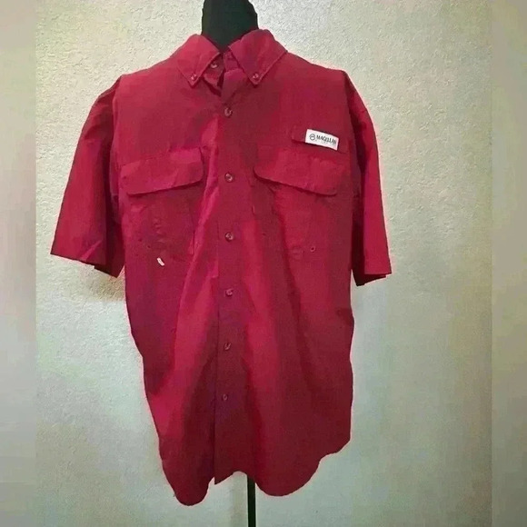 Men’s Magellan Red Performance Fishing‎ Short Sleeve Vented Lightweight Sz M - Picture 1 of 14